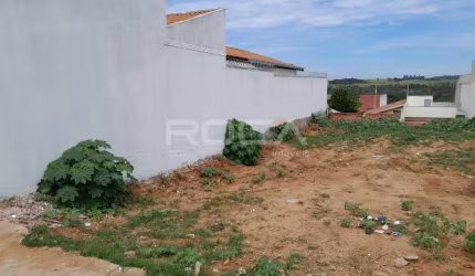 Terreno padrão à venda na Cidade Aracy II, São Carlos