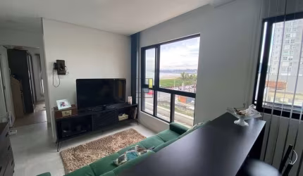APARTAMENTO 1 DORMITÓRIO, A 30 METROS DO MAR COM VISTA, NO CENTRO, NAVEGANTES/SC