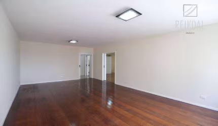 Apartamento ao lado da Praça da Ucrânia, 4 dormitórios para alugar, 199 m² por R$ 6.678/mês - Mercês - Curitiba/PR