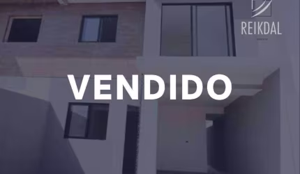 Sobrado com 3 dormitórios à venda, 142 m² por R$ 697.000,00 - São Braz - Curitiba/PR