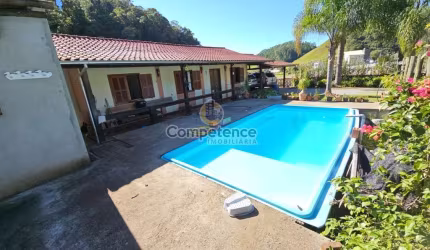Sítio / Chácara para Venda em Águas Mornas, Santa Isabel, 3 dormitórios, 1 suíte, 4 banheiros, 3 vagas
