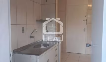 Apartamento de 70m² com 3 dormitórios e 1 vaga de garagem à venda, por R$ 290.000,00 Jardim Umuaram