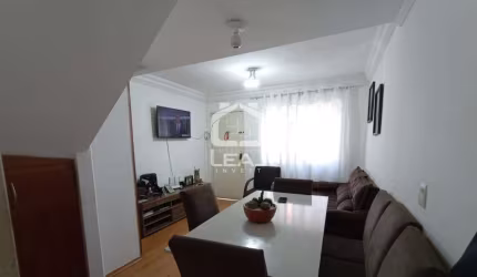 Sobrado á venda possui 75m², com 2 dormitórios, sala e 1 vaga de garagem -  Jardim Dom José, São Pa