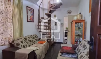 Sobrado à venda 230m², 4 casas no mesmo terreno - R$ 500.000,00 - Jardim das Rosas (Zona Sul), São