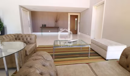 Apartamento à venda no Morumbi, 170m², 5 dormitórios, sendo 4 suítes, 3 vagas garagem - R$ 850.000,
