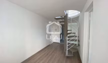 Cobertura Duplex à venda no Horto do Ypê, 98m², 2 dormitórios, 1 vaga de garagem - R$ 270.000,00 -