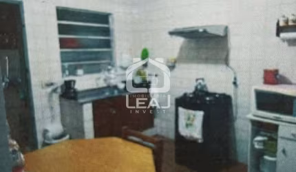 Sobrados à venda, 2 Sobrados no mesmo terreno, 186m², 1 vaga de garagem - R$ 430.000,00 - Jardim Ip
