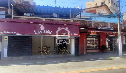 Sobrado Residencial e Comercial  à venda no Centro Comercial do Capão Redondo, 200m², 3 dorms, 2 va