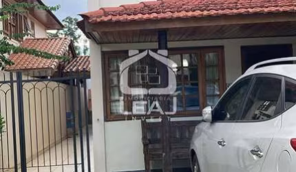 Sobrado à Venda no Morumbi Sul, 130m², 3 dormitórios, sendo 1 suíte, 3 vagas, R$ 850.000,00, Jardim
