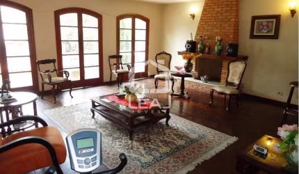 Sobrado com 3 dormitórios à venda, 303 m² por R$ 1.390.000 - Vila Sônia - São Paulo/SP. Não perca e