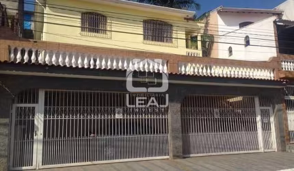 Sobrado, 3 dormitórios, 2 vagas de garagem à venda, 250 m², R$ 1.399.000,00 - Jardim Sandra - São P