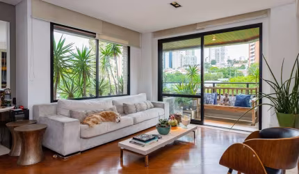 Apartamento tipo para venda com 3 quartos, sendo 3 suítes, 205m²