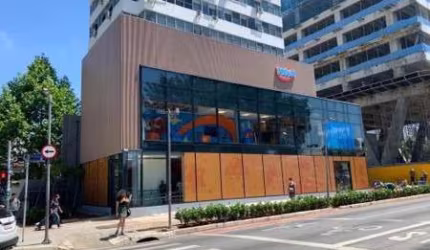 Loja de rua para venda, 455.55m²