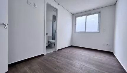 Casa em condomínio para venda com 2 quartos, sendo 2 suítes, 103m²
