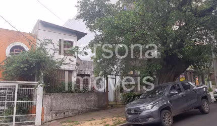 Casa 02 dormitórios – Rio Branco – Porto Alegre - RS