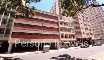 Box para automóvel na Rua Duque de Caxias – Porto Alegre - RS