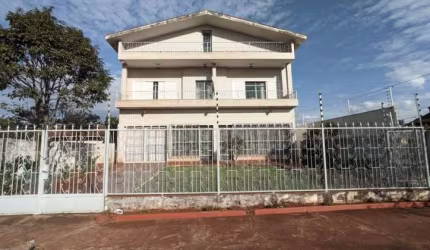 Sobrado Colonial para Locação no Centro ao lado do Espaço Milena