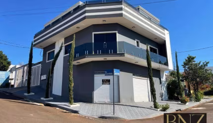Sobrado à Venda no Jardim Brasil