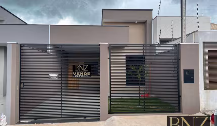 Casa Aconchegante à Venda no Jardim Brasil por R$320.000,00