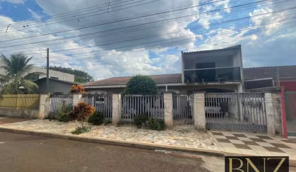 Casa à Venda no Columbia II - Espaço Amplo e Funcional!
