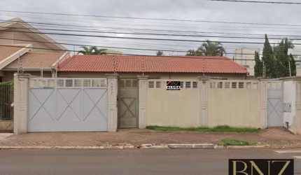 Casa para Locação no Centro da Cidade - Luxo e Conforto em Cada Detalhe!