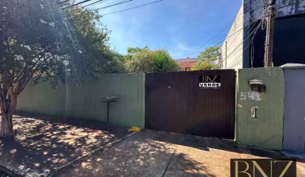 Oportunidade Única em Vila Cascata! Duas Casas em um Amplo Terreno de 525m²