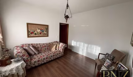 Sala Comercial para Locação na Esquina da Avenida Arapongas