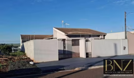 Casa com Edícula para a Venda no Jardim Interlagos