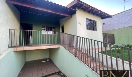 Encante-se com esta Casa com Edícula para Venda no Jardim San Raphael