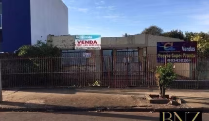 Terreno a venda para demolição no Jd. Morumbi