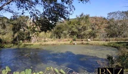 Sitio de 5 Alq. a venda em Londrina