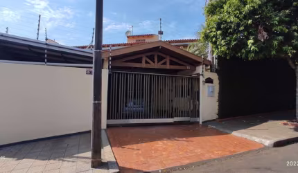 Sobrado à Venda no Jardim Casa Grande