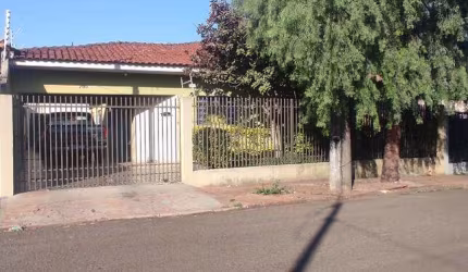 Casa à Venda na Vila Sampaio – Oportunidade Imperdível!
