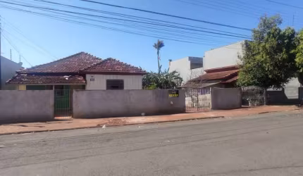 Terreno à Venda na Vila Sampaio