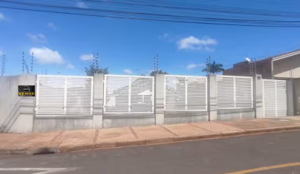 Casa à Venda na Vila Alvorada