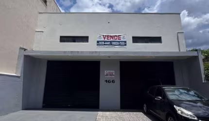 OPORTUNIDADE DE ADQUIRIR BARRACÃO COMERCIAL EM UMA DAS VIAS MAIS MOVIMENTADAS DE MARINGÁ - Jardim Alvorada