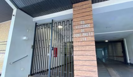 Apartamento amplo na Zona 01!