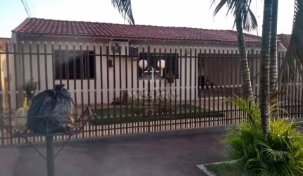 OPORTUNIDADE DE INVESTIR EM 02 RESIDÊNCIAS NO MESMO TERRENO NA VILA MORANGUEIRA