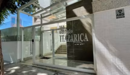 Apartamento na Zona 04