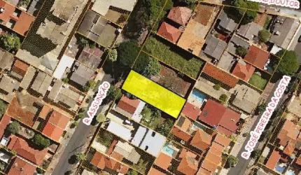 OPORTUNIDADE DE INVESTIR EM TERRENO INTEIRO NA VILA MARUMBY