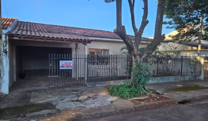 INVISTA EM CASA DE ALVENARIA DE TERRENO INTEIRO NO PQ RES. AEROPORTO