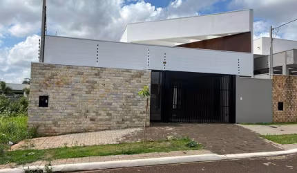Venda - Residência nova no Jardim Munique em Maringá