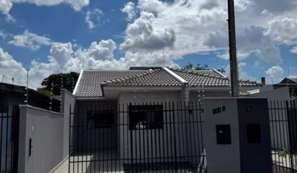 Casa com 3 quartos à venda na Rua Aparecido de Souza Junior, 182A, Jardim Aurora ll, Sarandi, 69 m2 por R$ 230.000