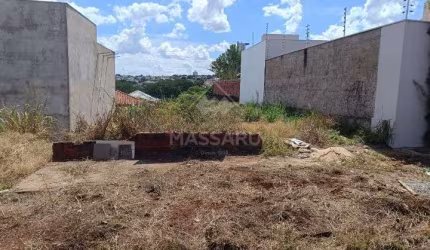 Venda - Terreno na Vila Emília em Maringá