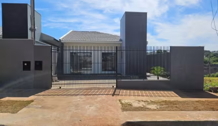 Venda - Residência nova no Jardim Guairacá em Maringá