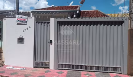 Venda - Residência no Loteamento Madrid em Maringá