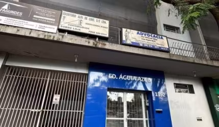 Locação - Sala Comercial na Zona 07 em Maringá!