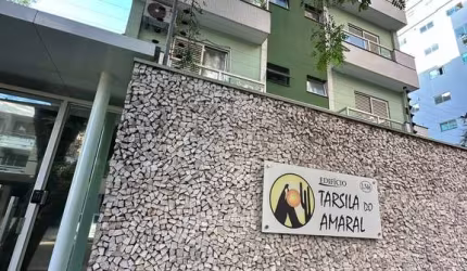 Locação - Apartamento na Zona 07 em Maringá
