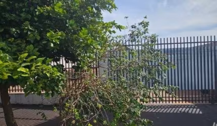 Venda - Terreno subesquina no Jardim Guaporé em Maringá