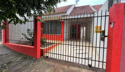 Locação - Residência no bairro Cidade Jardim em Maringá
